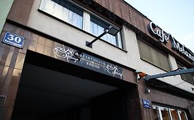 Melange Rooms